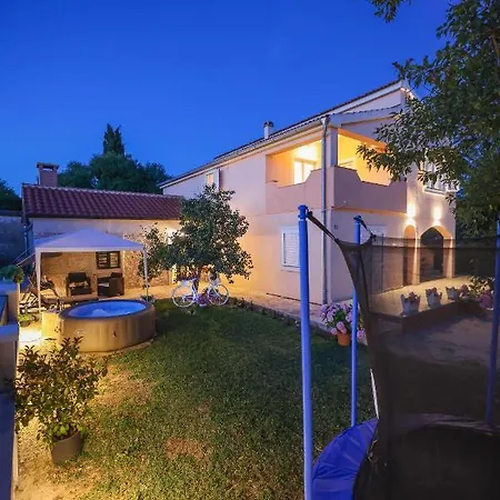 Apartman Berto Vrsi Exterior photo