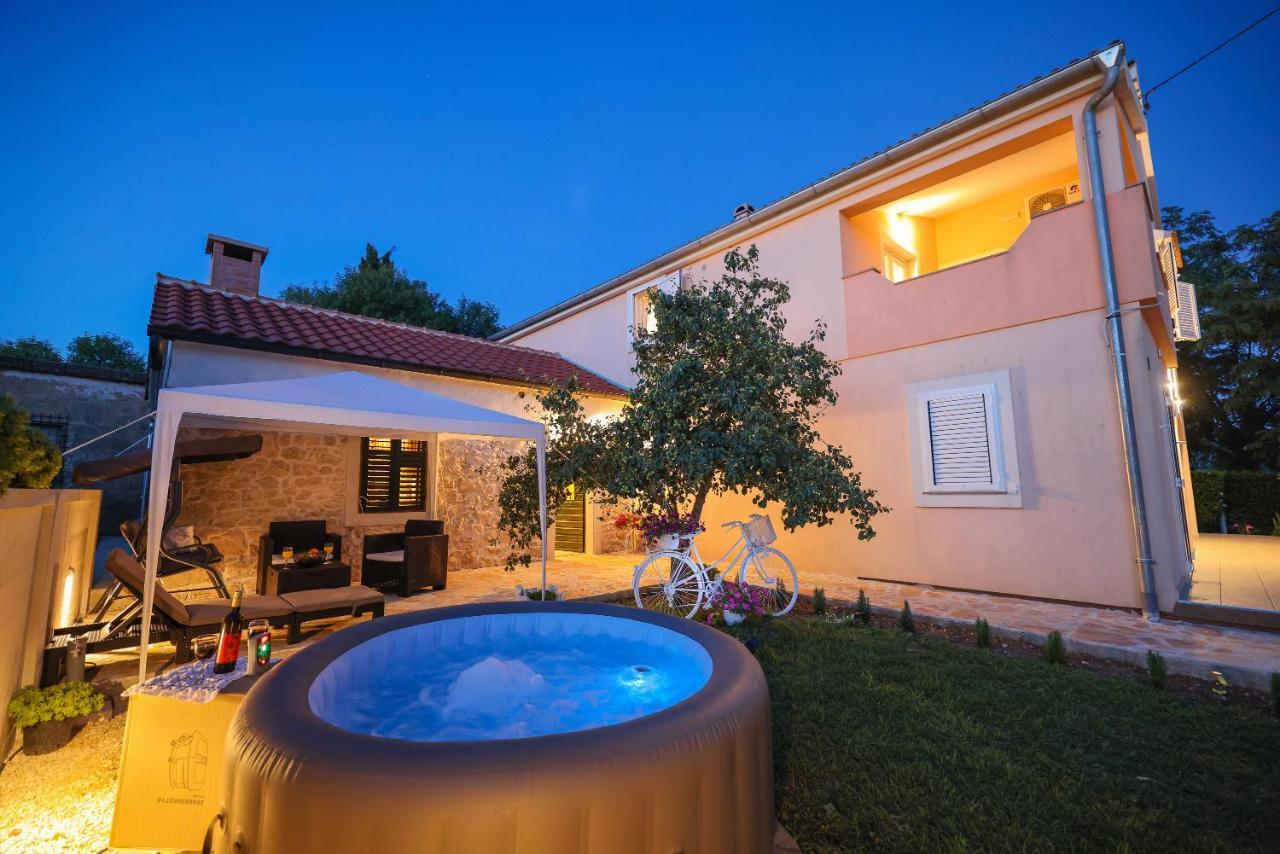 Apartment Berto Vrsi