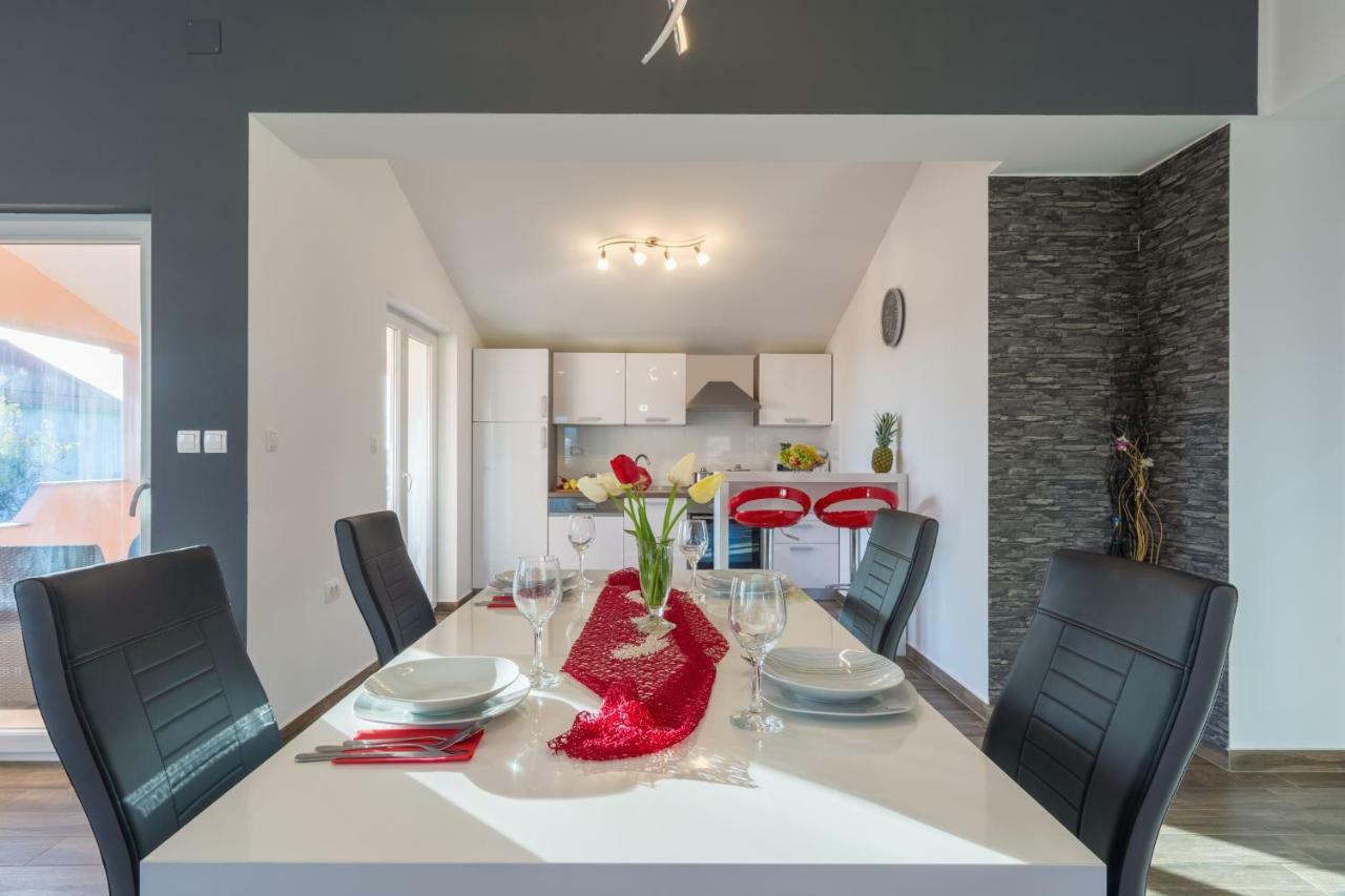 Apartment Berto Vrsi